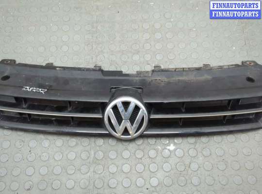 купить Решетка радиатора на Volkswagen Polo 2009-2014