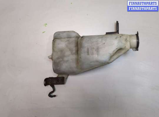 Бачок омывателя TT882921 на Toyota Previa (Estima) 1990-2000