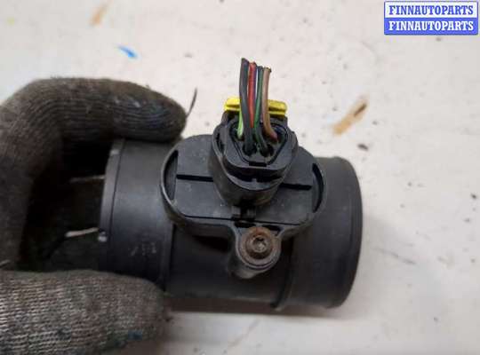 Датчик расхода воздуха (ДМРВ) на Opel Corsa D