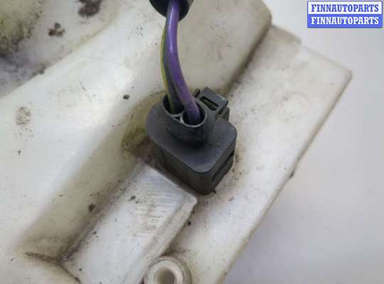 Бачок омывателя на Ford Mondeo IV