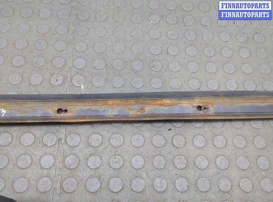 купить Уплотнитель на Infiniti QX60 2013-2020