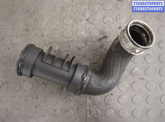 купить Патрубок интеркулера на Mercedes C W203 2000-2008