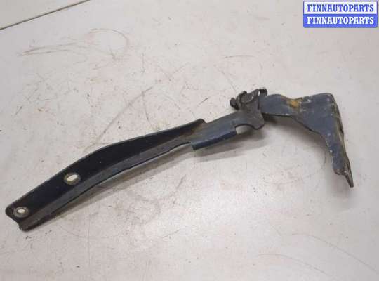 Петля капота на Nissan Note (E11)