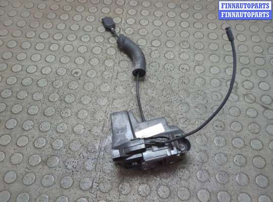 Замок двери RN1571779 на Renault Megane 3 2009-2016