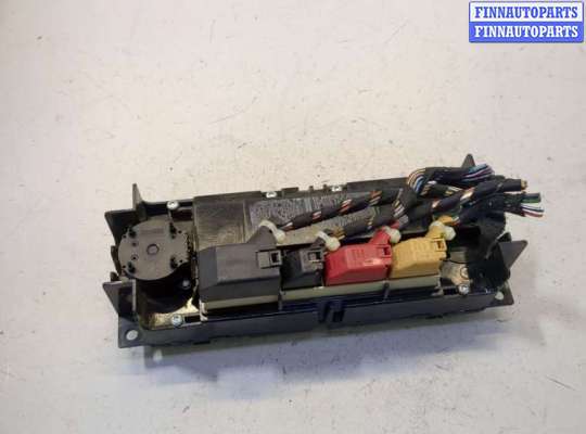 купить Переключатель отопителя (печки) на Volkswagen Golf 4 1997-2005