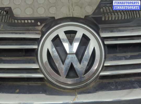 купить Решетка радиатора на Volkswagen Jetta 5 2005-2011