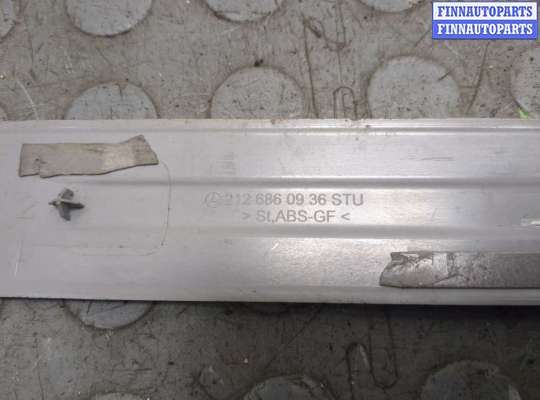 купить Накладка на порог на Mercedes E W212 2009-2013