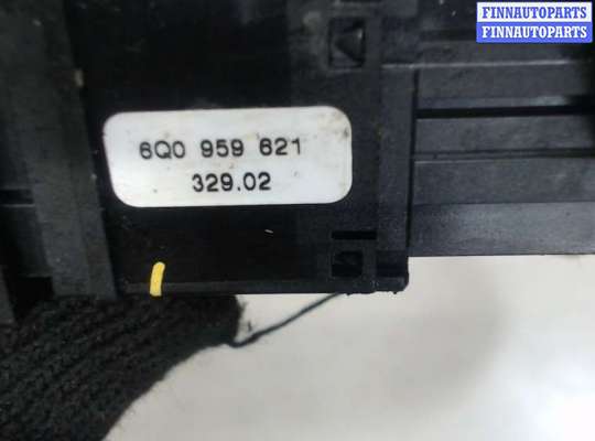 купить Кнопка обогрева стекла на Volkswagen Polo 2001-2005