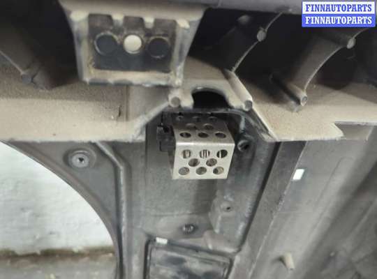 купить Рамка передняя (телевизор) на Citroen C4 2004-2010