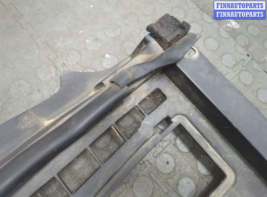 купить Жабо под дворники (дождевик) на Ford Explorer 2019-2025