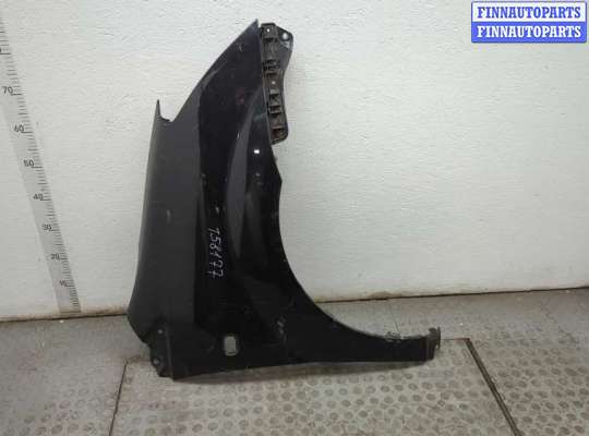 купить Крыло на Toyota Corolla Verso 2004-2009