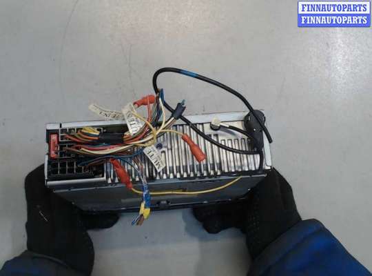 купить Магнитола на Mercedes CLK W209 2002-2010