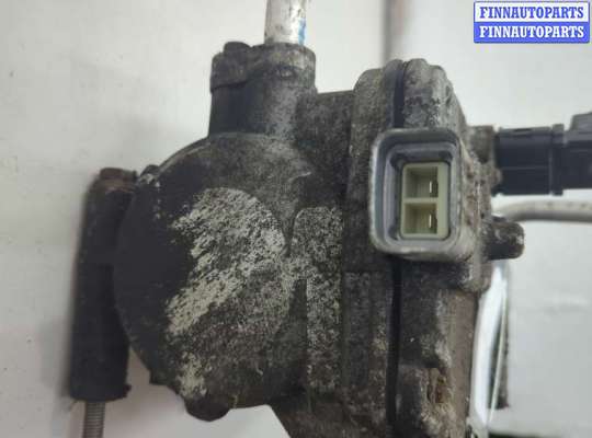 купить Компрессор кондиционера на Toyota Prius 2009-2015