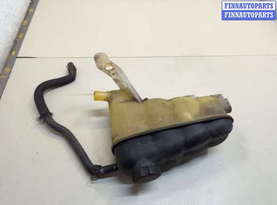 купить Бачок расширительный на Cadillac Escalade 3 2006-2014