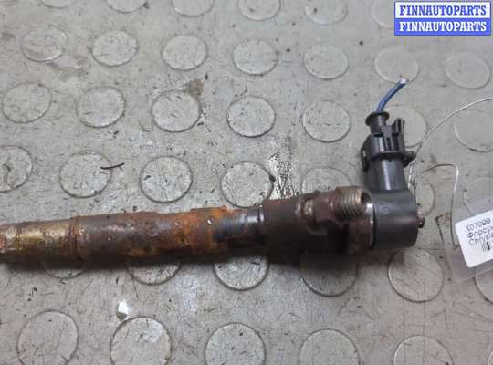 купить Форсунка топливная на Chrysler Voyager 2000-2007