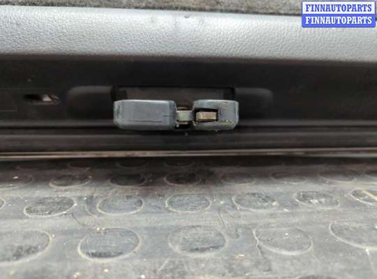 купить Щеткодержатель на Volvo XC70 2000-2007