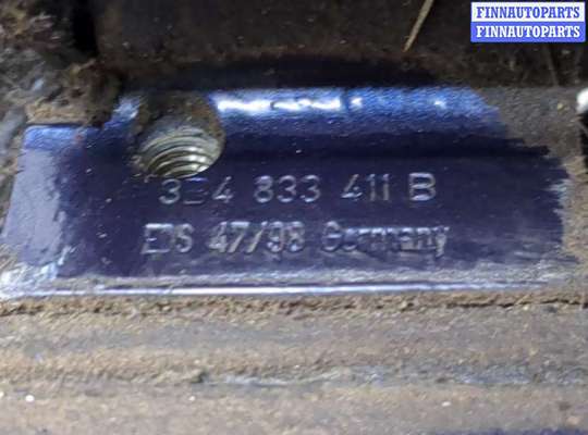 купить Петля двери на Volkswagen Passat 5 1996-2000