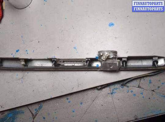 купить Накладка крышки багажника (двери) на Toyota Corolla Verso 2004-2009