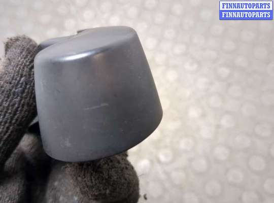 купить Щеткодержатель на Audi A3 (8V) e-tron 2014-2018