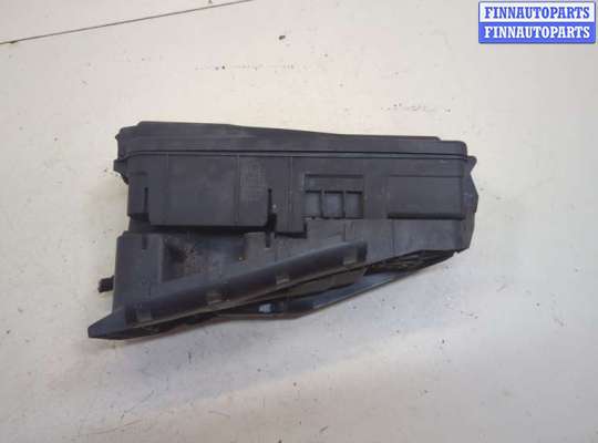 купить Блок предохранителей на Opel Vectra C 2002-2008