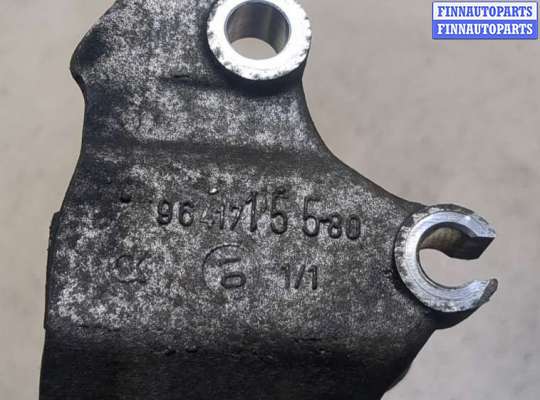 купить Кронштейн насоса гидроусилителя руля на Ford Fusion 2002-2012