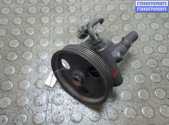 Насос гидроусилителя руля (ГУР) RN1567941 на Renault Scenic 1996-2002