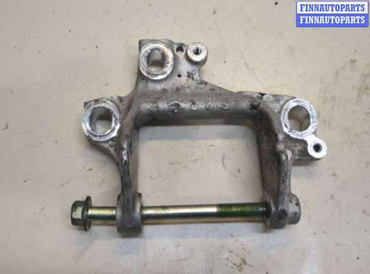 купить Кронштейн (лапа крепления) на Mazda 3 (BK) 2003-2009