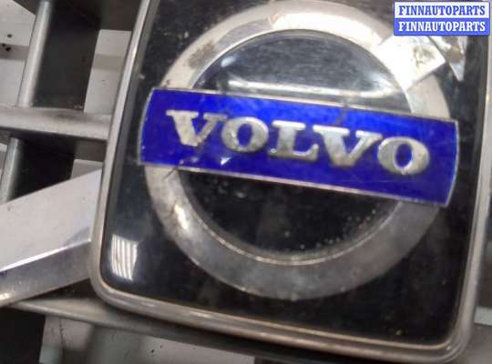 купить Решетка радиатора на Volvo XC90 2002-2014