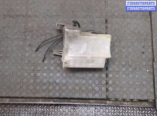 купить Бачок омывателя на Toyota RAV 4 2006-2013
