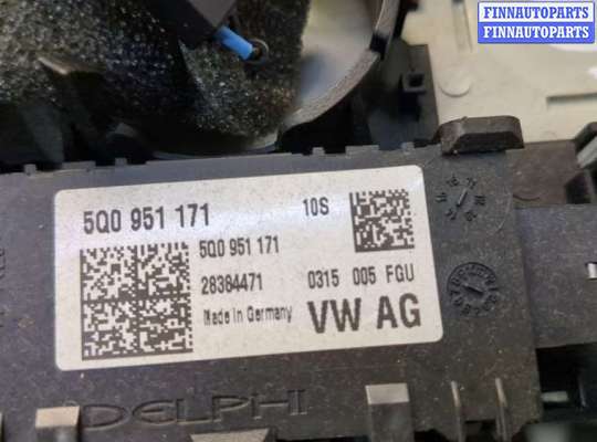 купить Фонарь салона (плафон) на Skoda Octavia (A7) 2013-2023