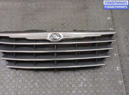 купить Решетка радиатора на Chrysler Voyager 2000-2007