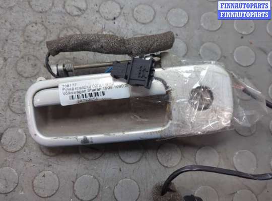 купить Ручка крышки багажника на Volkswagen Sharan 1995-1999