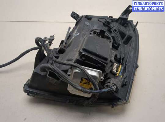 Фара передняя на Cadillac Escalade III (GMT 900)