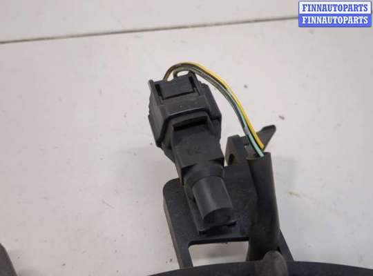 купить Вентилятор радиатора на Toyota Sequoia 2000-2008