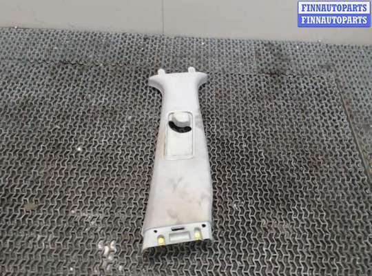 купить Обшивка центральной стойки на Land Rover Discovery 3 2004-2009