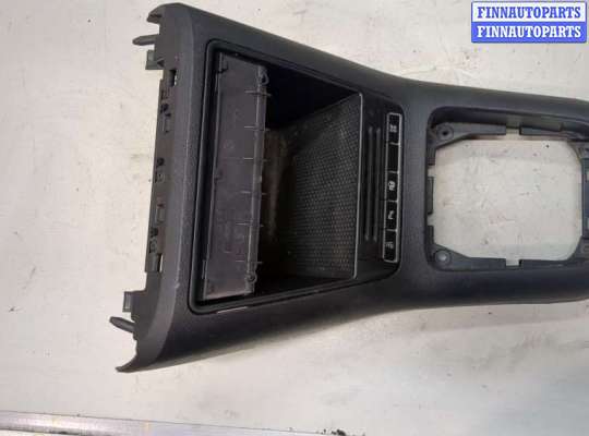 купить Рамка под кулису на Volkswagen Tiguan 2007-2011