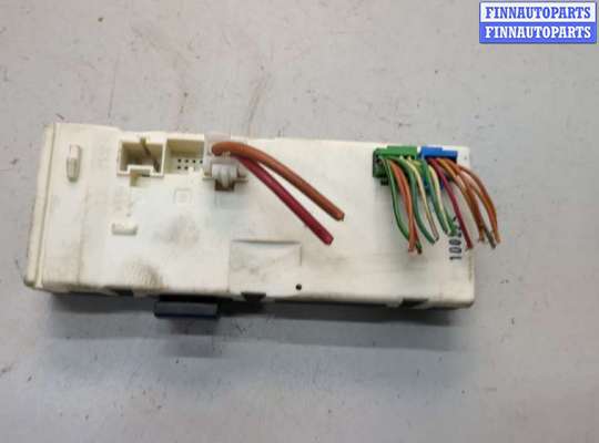 Блок управления доводчика багажной двери MB1716232 на Mercedes GL X164 2006-2012