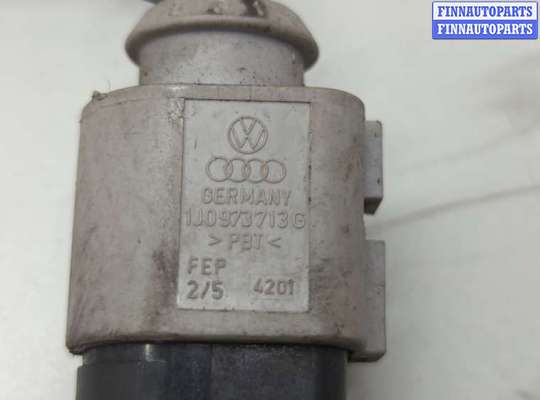 Датчик кислородный (Лямбда-зонд) на Volkswagen Polo Mk5 (6R/6C)