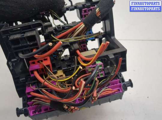 купить Блок предохранителей на Ford Galaxy 2000-2006