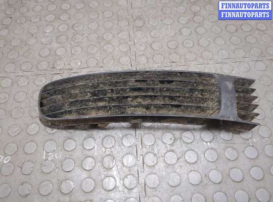 Заглушка (решётка) бампера VG2726354 на Volkswagen Passat 5 1996-2001