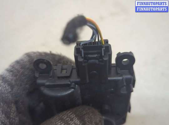 Моторчик заслонки печки на Ford Explorer VI (U625)