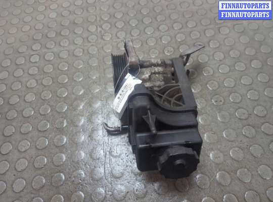 Насос гидроусилителя руля (ГУР) MB1709189 на Mercedes C W204 2006-2015