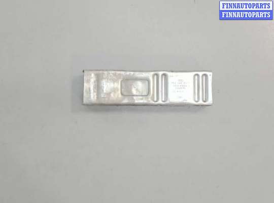 купить Кронштейн усилителя бампера на Audi A4 (B6) 2000-2004