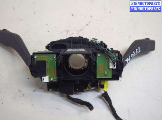 купить Переключатель поворотов и дворников (стрекоза) на Skoda Octavia (A5) 2004-2013