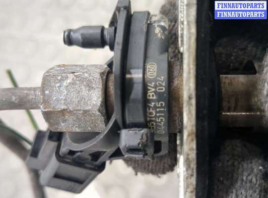 Форсунка топливная на Audi A6 (C6)