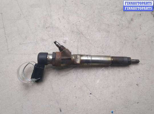 Купить Форсунка топливная на Renault Megane 3 2009-2016 Форсунка топливная RN1569821 на Renault Megane 3 2009-2016