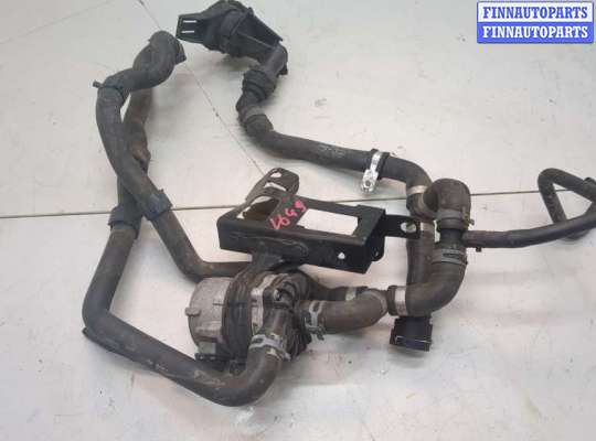 купить Насос водяной (помпа) на Audi Q5 2008-2017