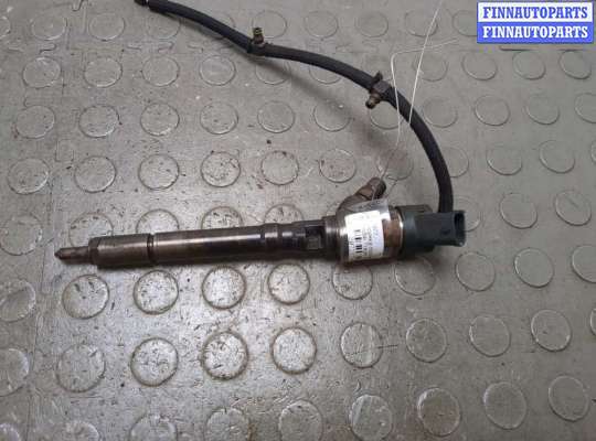 купить Форсунка топливная на Hyundai Trajet 1999-2008