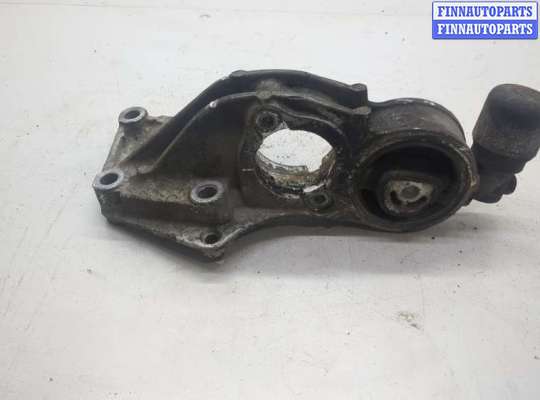 купить Кронштейн полуоси на Renault Laguna 2 2001-2007