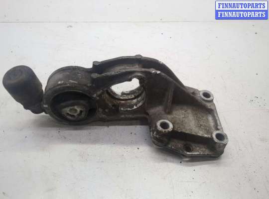 купить Кронштейн полуоси на Renault Laguna 2 2001-2007
